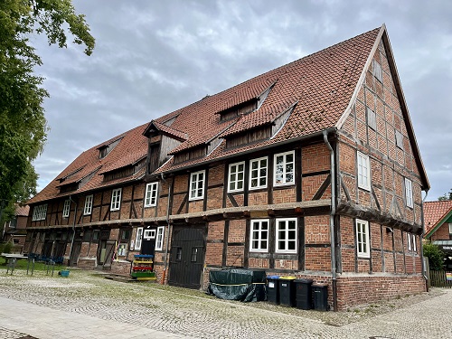 Foto zeigt das Mehrgenerationenhaus in Ebstorf